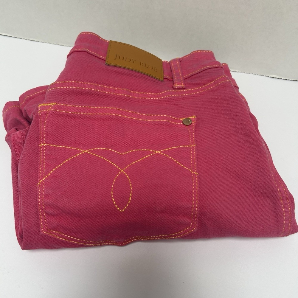 Judy Blue Hi-Rise Hot Pink Embroidery‎ Denim Shorts Size XL Style #150266
